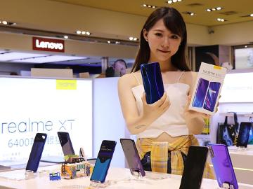 臺灣11月手機銷售排行洗牌 realme與紅米成長幅度大