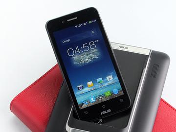 ASUS PadFone mini 4.3 雙卡機一秒變身7吋平板