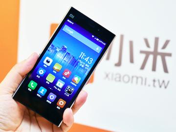 小米手機3登台！2/26開賣 單機9999可搭中華遠傳資費