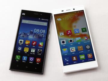 米3、E7高規平價旗艦霸主之爭：介面、相機比拼