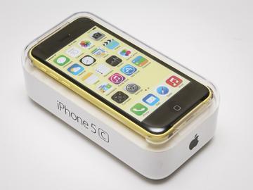 iPhone 5C正式推出、視網膜iPad 4th重新上市