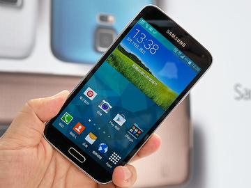 三星GALAXY S5旗艦機 四大電信資費方案公布