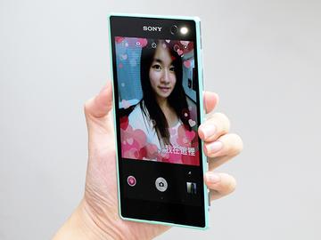 索尼4G全頻自拍手機Xperia C3 玩美彩妝新體驗