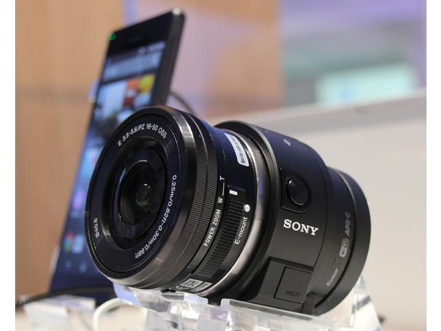 Sony QX系列再進化 推QX1、QX30外接鏡頭【IFA 2014】