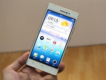 4.85mm超薄4G手機OPPO R5動手玩