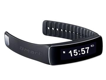 人因推出ERGOLINK智慧錶 外型激似Gear Fit【103資訊月】
