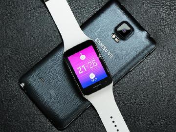 曲面螢幕+獨立通話 三星Gear S智慧手錶實測