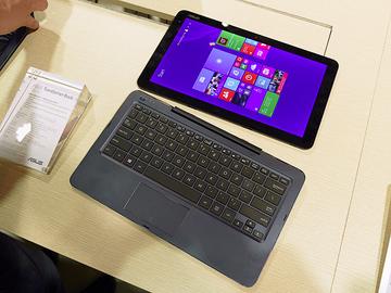 超薄變形筆電 ASUS Transformer Book Chi系列動手玩【CES 2015】