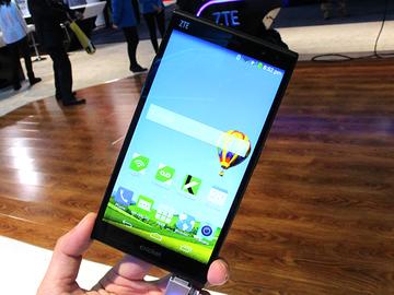 6吋大螢幕4G手機ZTE Grand X Max+直擊【CES 2015】