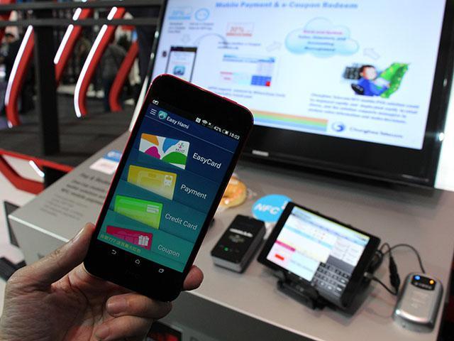 中華電信展出NFC跨境行動支付與mPos服務【MWC 2015】