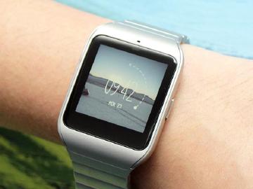 金屬質感UP!Sony Smartwatch 3星鈦銀賞析