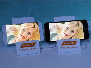 與iPhone6、高通810比拚！聯發科高階晶片Helio X10技術展示