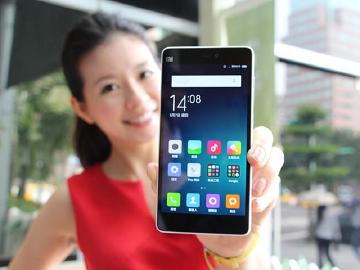小米手機4i台灣亮相 5/15開賣 單機6499