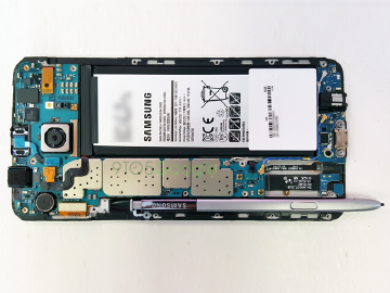 兩張圖告訴你 為什麼Note 5的S Pen反插會卡住？