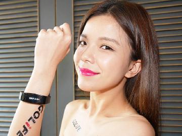 內建悠遊卡隨手嗶！GOLiFE推出Care X智慧悠遊手環