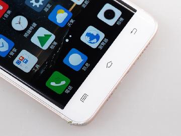 vivo_Xplay5_%E6%97%97%E8%89%A6%E7%89%8820170121132804uid4324.jpg