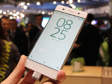 5吋螢幕超窄邊Sony XA 主打低光源拍照[MWC 2016]