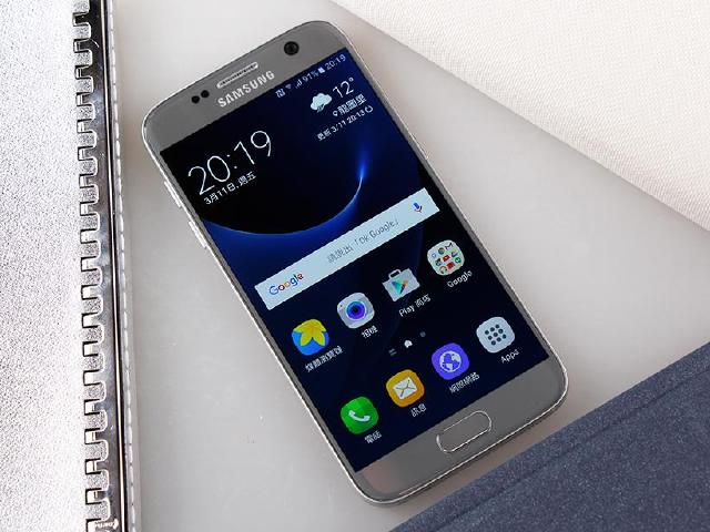 [評測]不只好看、更加強悍！三星S7外型、效能實測
