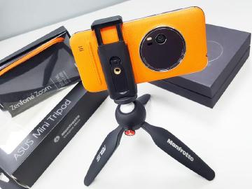 [開箱]華碩ZenCase皮革背蓋與Mini Tripod迷你腳架