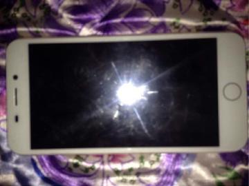 實機現身？傳iPhone 7的Home鍵改用電容式設計