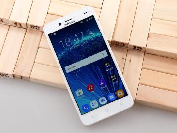 [評測]5.5吋InFocus M680 前後AF鏡頭13MP