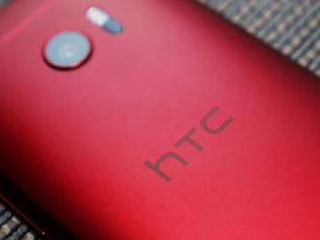 HTC中華電簽署2016備忘錄 加強合作優化4G體驗