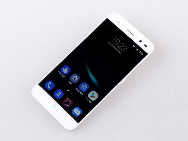 ZTE V7 Lite中階搶市9/15登台 價格不到4千