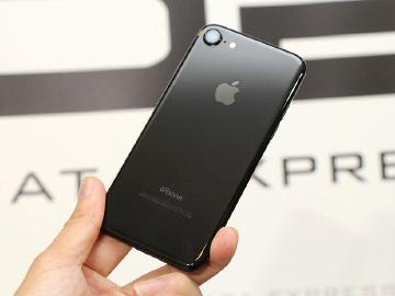 德誼百台iPhone 7曜石黑現貨開賣 9/24還有iParty加碼場