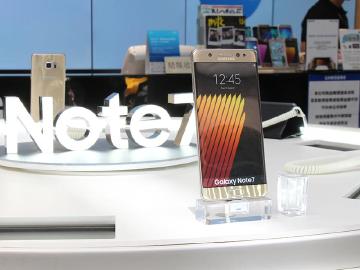 SAMSUNG Note 7台灣開始換新機 舊版釋充電上限更新