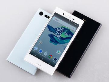 類瓷器光澤添質感！Sony X Compact開箱與效能實測