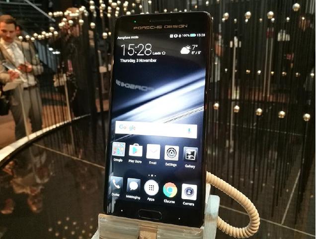 保時捷設計！HUAWEI Mate 9全球限量版動手玩