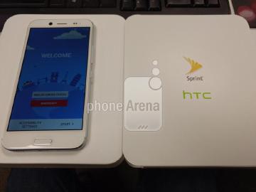 沒3.5mm耳機孔的HTC Bolt實機與盒裝照曝光