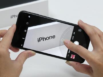 傳iPhone 8與新iPad將有加大曲面螢幕版本