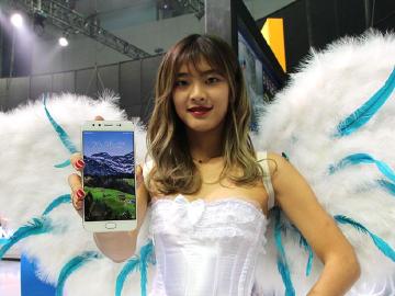 柔光雙攝vivo X9/X9 Plus與曲面手機Xplay6發表