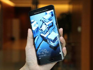 專訪華為李小龍 HUAWEI Mate 9手機設計秘辛揭露