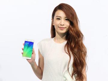Hebe代言！OPPO R9s拍照手機台灣價格14990