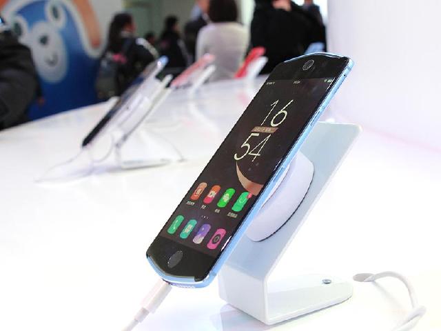 美圖CTO:美圖T8不同於美顏軟體,AI自拍具個性化