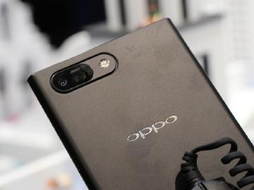 OPPO發表加入OIS的5倍雙鏡頭無損變焦[MWC 2017]