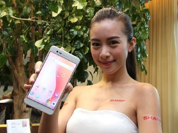 失去日系風格的Sharp Z3在台發表 1萬4有找