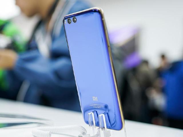 小米6四曲面、雙鏡頭規格發表 台灣上市還有得等