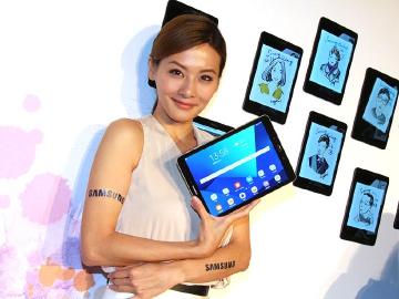 四組AKG揚聲器規格平板！三星Tab S3台灣售價19900元起