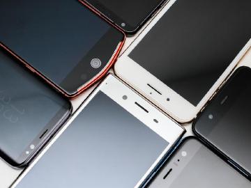 自拍誰好?2017上半年熱門旗艦手機前鏡頭比較