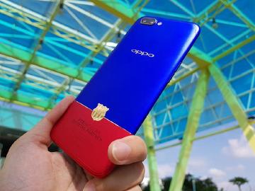 大膽的金屬紅藍撞色 OPPO R11巴薩限量版開箱