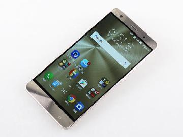 華碩雙11有驚喜 ZenFone3 Deluxe買一送一