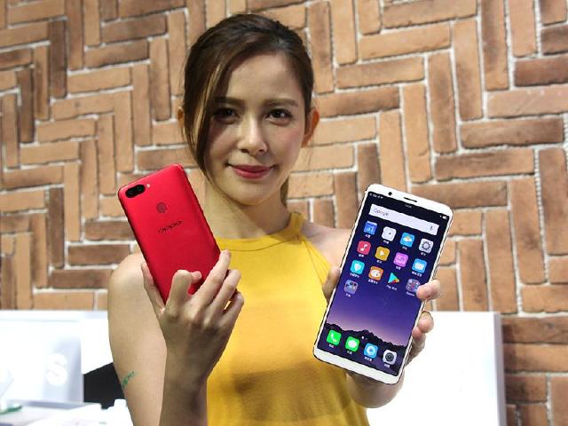 OPPO全螢幕拍照手機R11s 台灣價格15990起