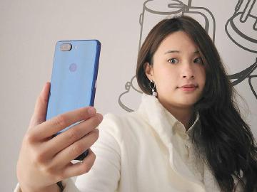 18:9全螢幕、前後雙鏡頭規格 SUGAR S11開箱