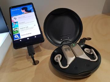 Sony Xperia Ear Duo智慧藍牙耳機5月台灣上市[MWC 2018]