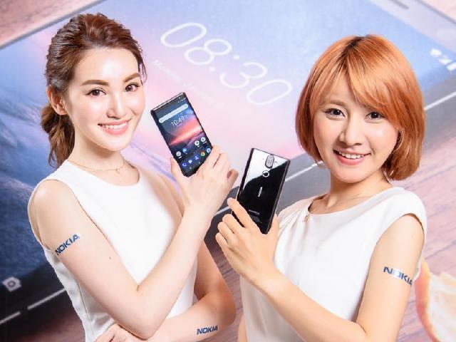 [動手玩]雙曲面手機NOKIA 8 Sirocco限量開賣