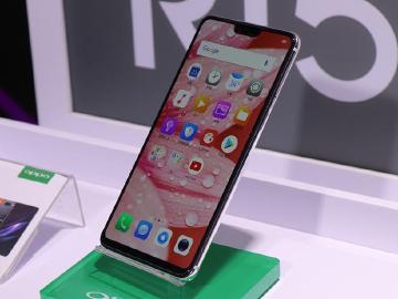 [動手玩]OPPO R15系列主打AI美顏   R15 Pro多了防水與NFC