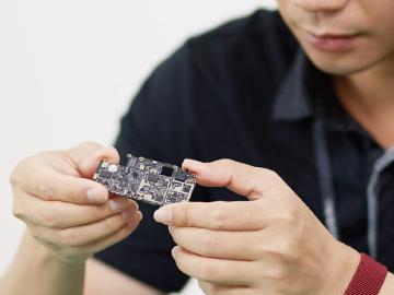 OPPO手機維修價格開放查詢 R11s料件費用一覽無遺